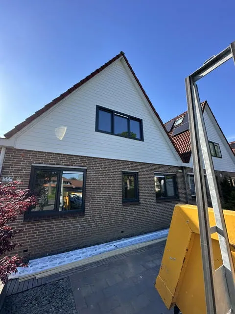 Kozijnen – Kozijnen en deuren door AREV Bouw