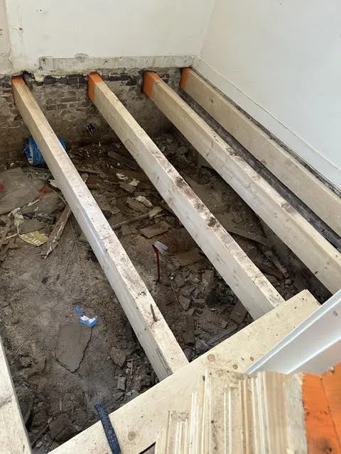 Vloer – Vloerrenovatie Amsterdam Centrum door AREV Bouw