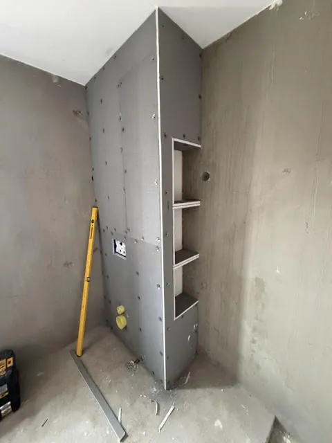 Voor – Badkamer – Badkamer en toilet Hillegom door AREV Bouw