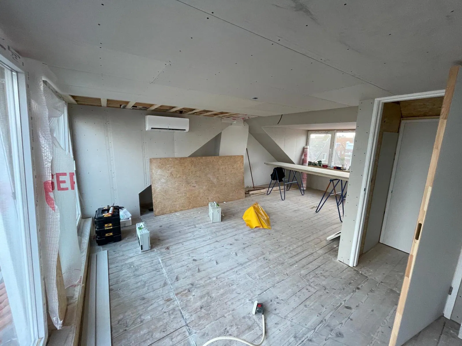 Voor – Dakwerk – Dakkapellen door AREV Bouw
